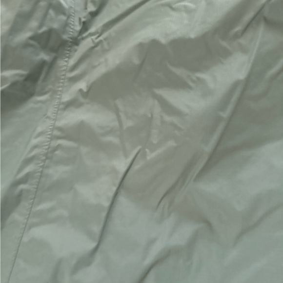 The north face rain jacket - Picture 4 of 5